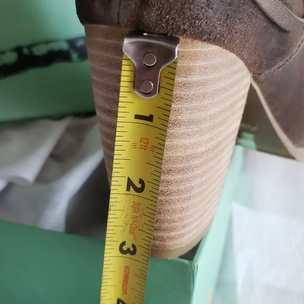 Antelope New BOOTS Suede Leather Stud Fringe Back Zip Ankle NWT Womens 9.5-10 - Picture 14 of 17